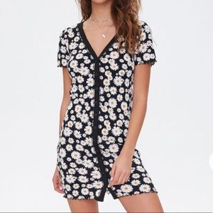 Daisy print mini dress